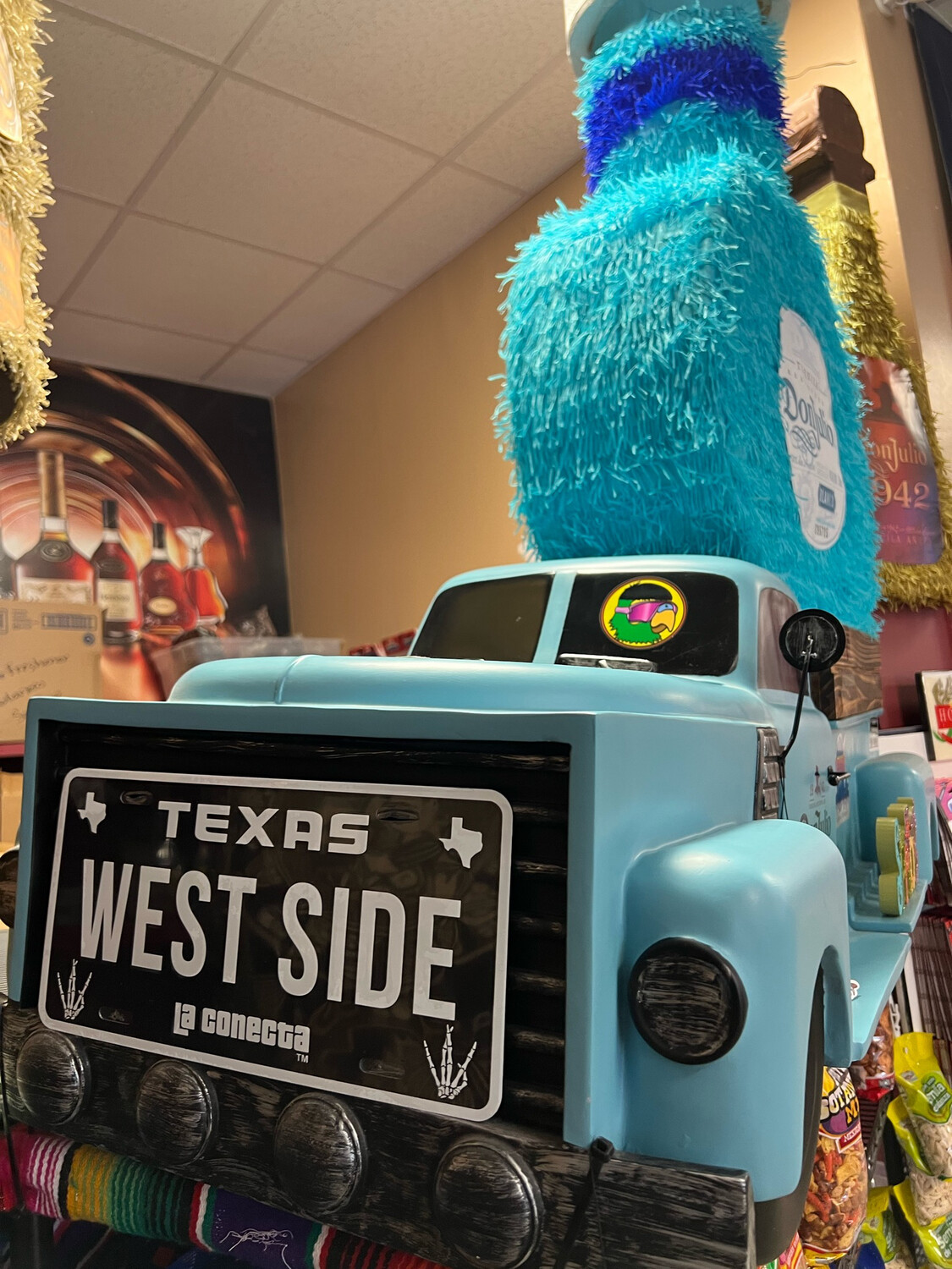 West Side  (plates/placas)