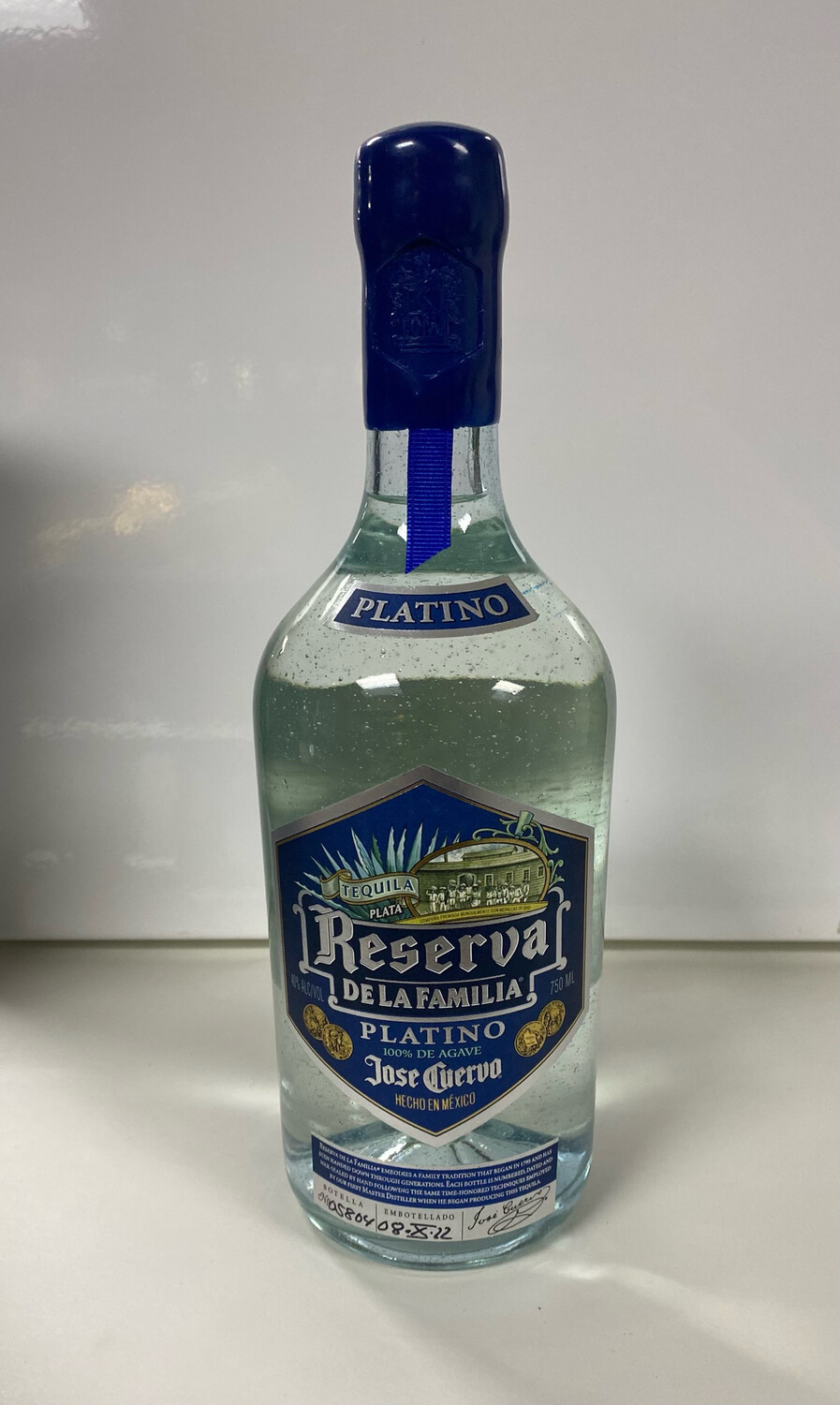 Jose Cuervo Reserva De La Familia Platino 750mL