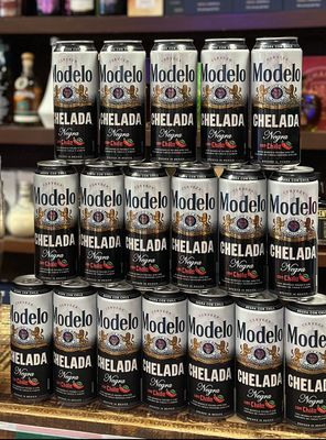 Modelo chelada negra con chile 12 pck 