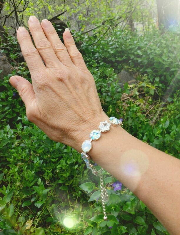 Stunning Seraphim Star White Light/Devic Crystal LOVE Bracelet/$144/$188 Angel Retreat Sale