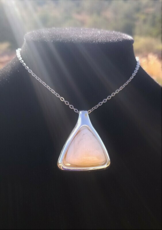 Beautiful {Sedona Magical Pyramid Power of Light}Sedona White light Crystal/$233/299.00