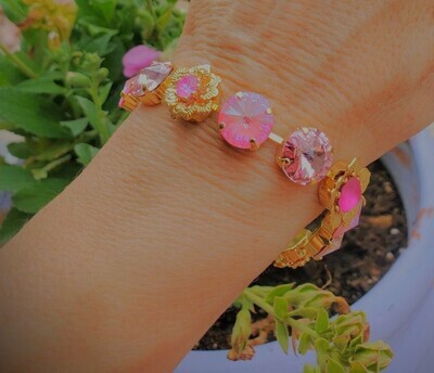 Gold Gorgeous Flower Deva Pink Ray LOVE Radiance Crystal Bracelet $166/$188 Retreat Sale