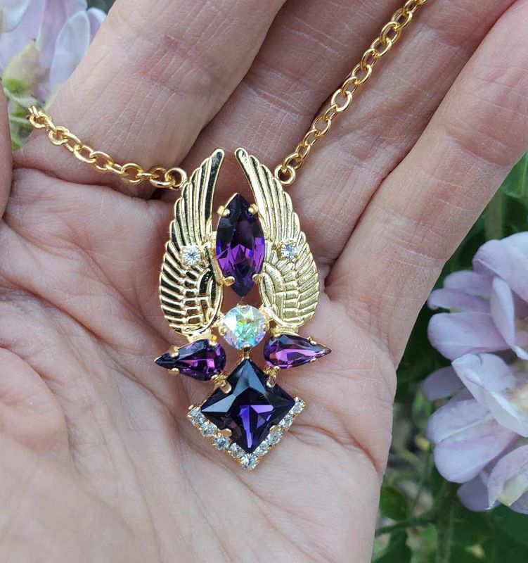 Exquisite Gold Seraphim Wings of Light of Venus/Archangel Realms Channeling Activator & Amethyst Ray/Radiant Codes pendant $444.00