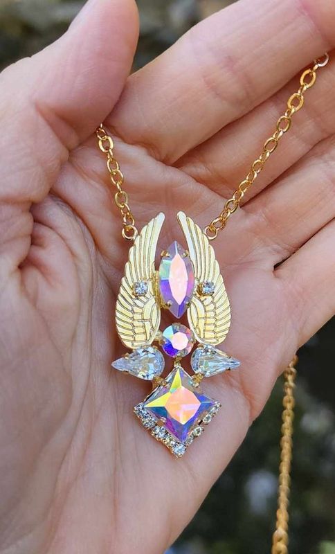 Exquisite Gold  Wings of the White Flame Seraphim Archangel Realms Channeling Activator & White light Ray/Radiant Codes pendant $444.00