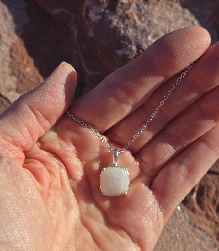 Sedona White light Singing Crystal from the (Crystal City of Light)