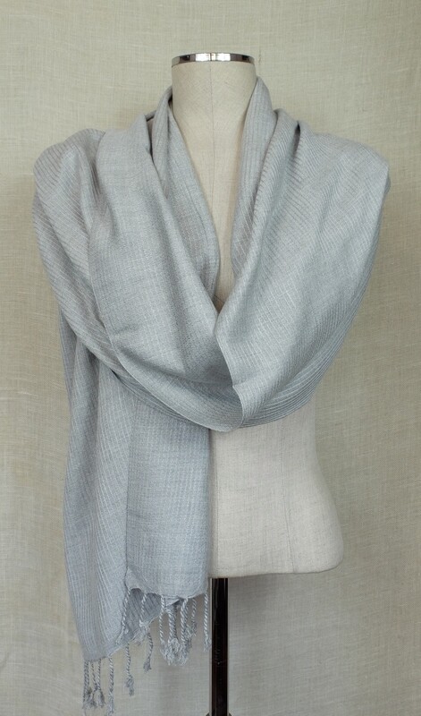 Dafayer Silver Grey Scarf