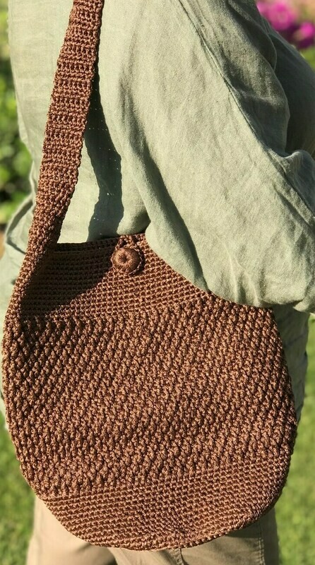 Crochet Shoulder Bag: Brown