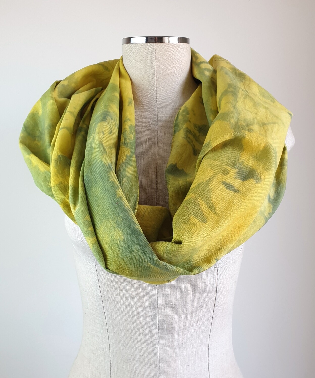 Hand-dyed Ombre Scarf: Heliodor #1