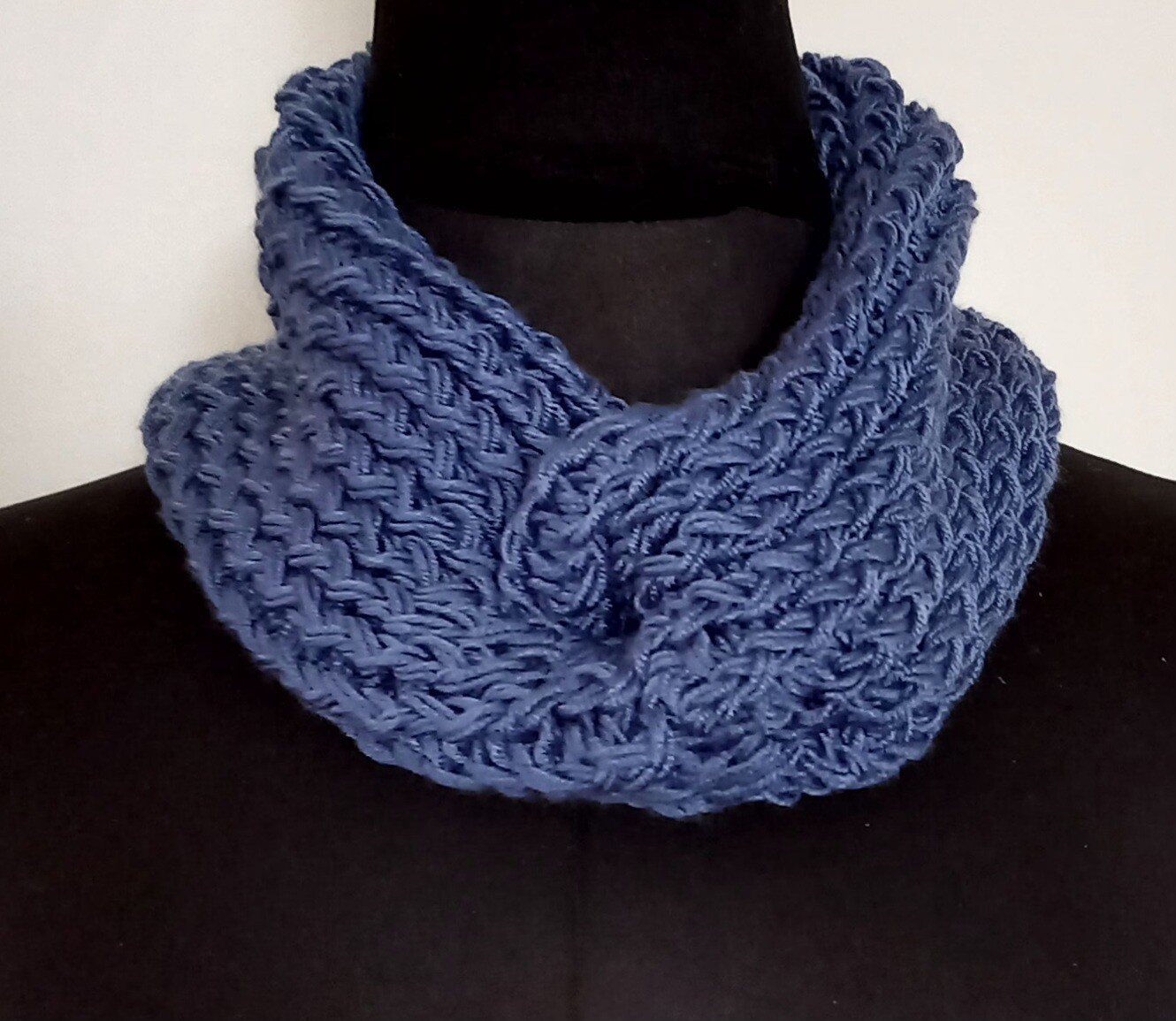 Knit Infinity Cowl Blue
