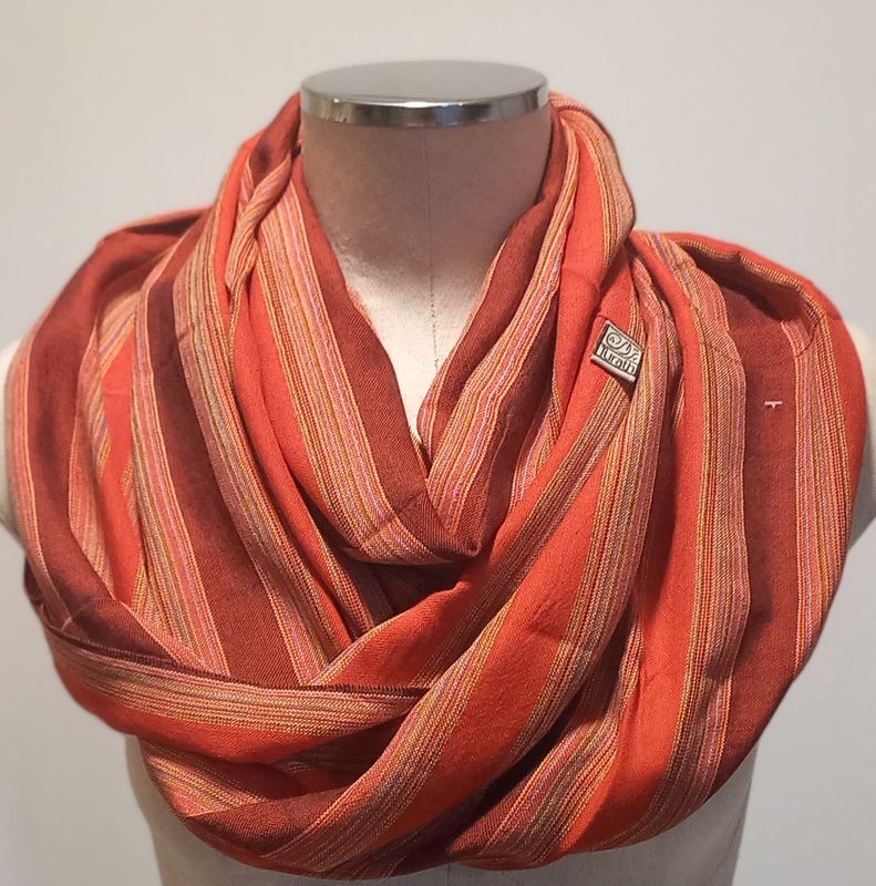 Red Infinty Scarf