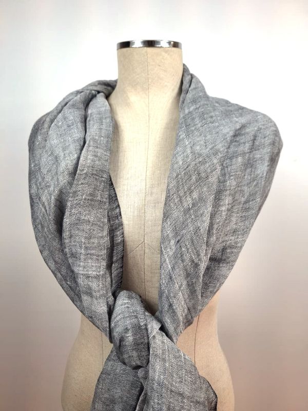Linen Shawl: Light Grey