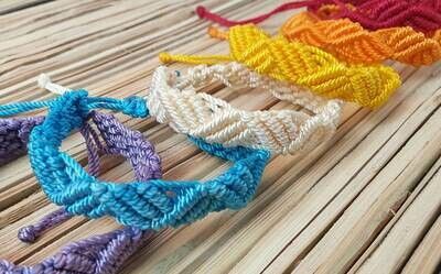 Pyramids &amp; Lines Bracelet: Off-White