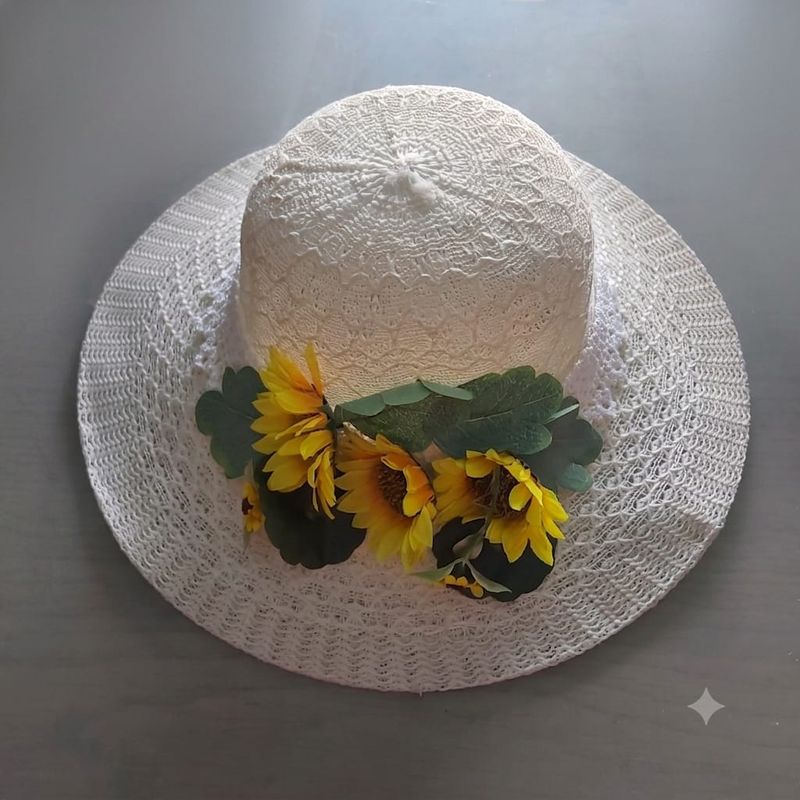 Straw Hat, natural colour