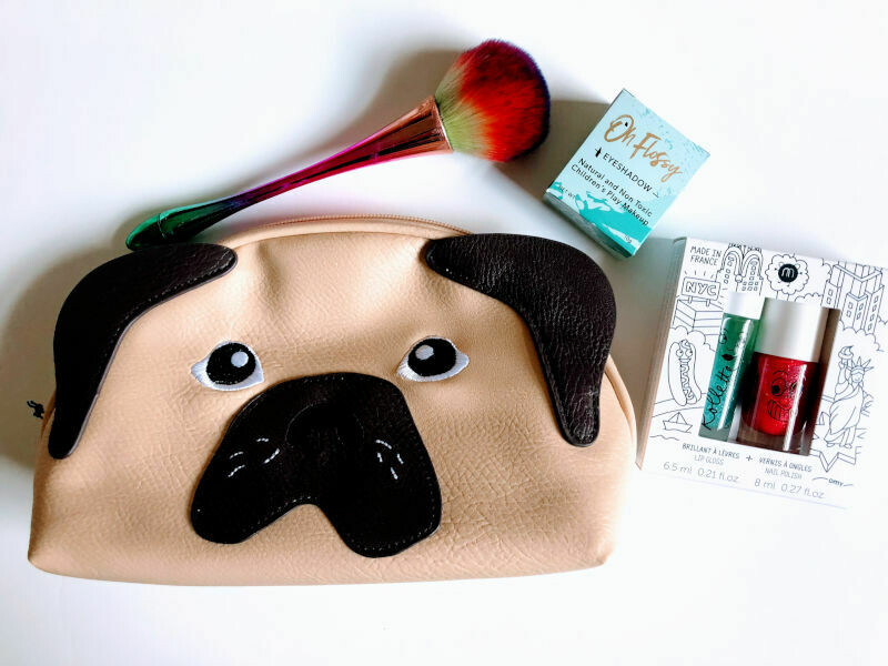 Play Makeup Gift Bag - Pug Play Makeup Gift Bag - Pug