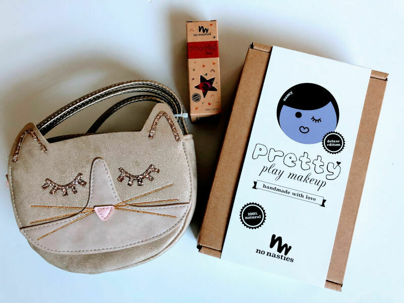 Play Makeup Gift Bag - Sleepy Cat Play Makeup Gift Bag - Sleepy Cat