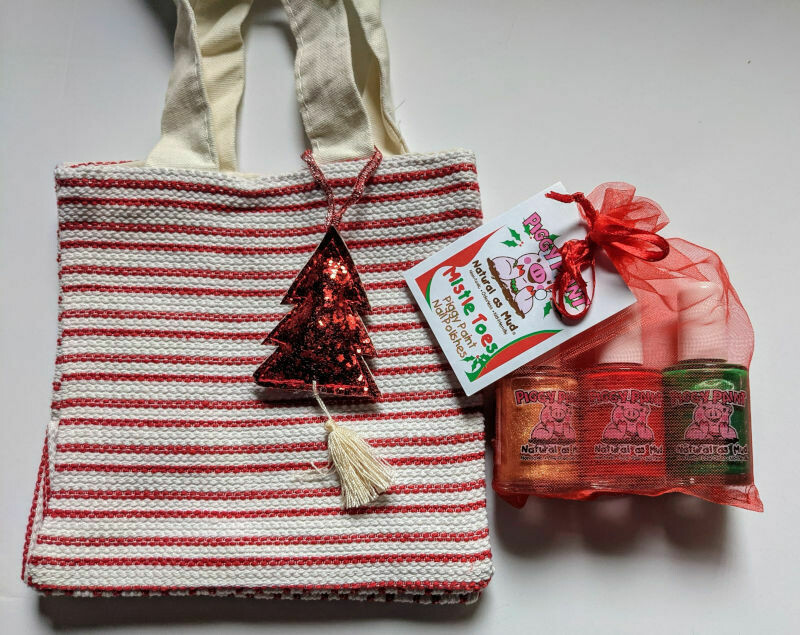 Christmas Red Gift Bag - Mistle Toes Christmas Red Gift Bag - Mistle Toes