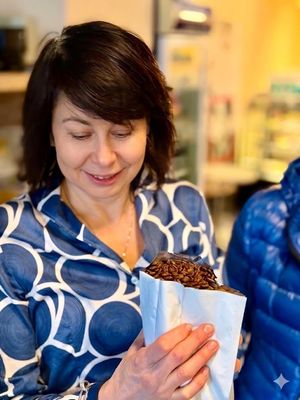 CoffeeHot™. Обсмажено в Україні