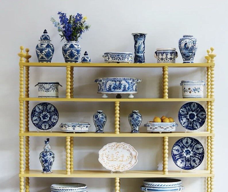 Bobbin Shelf Spindles