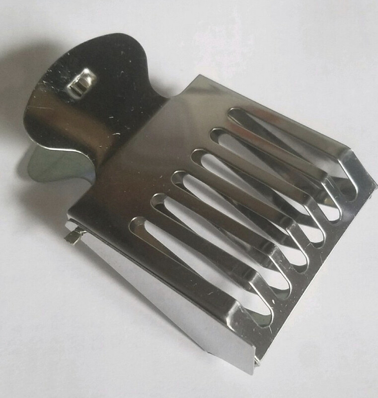 Stainless Steel Queen Clip