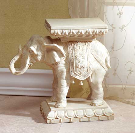 LUCKY ELEPHANT PLANT STAND