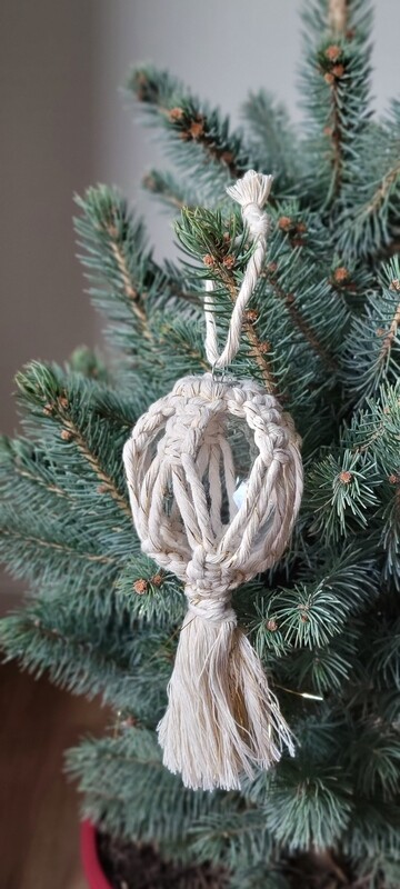 Macramé Ornament Globes