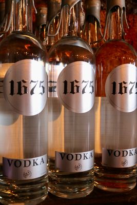 1675 Vodka Case
