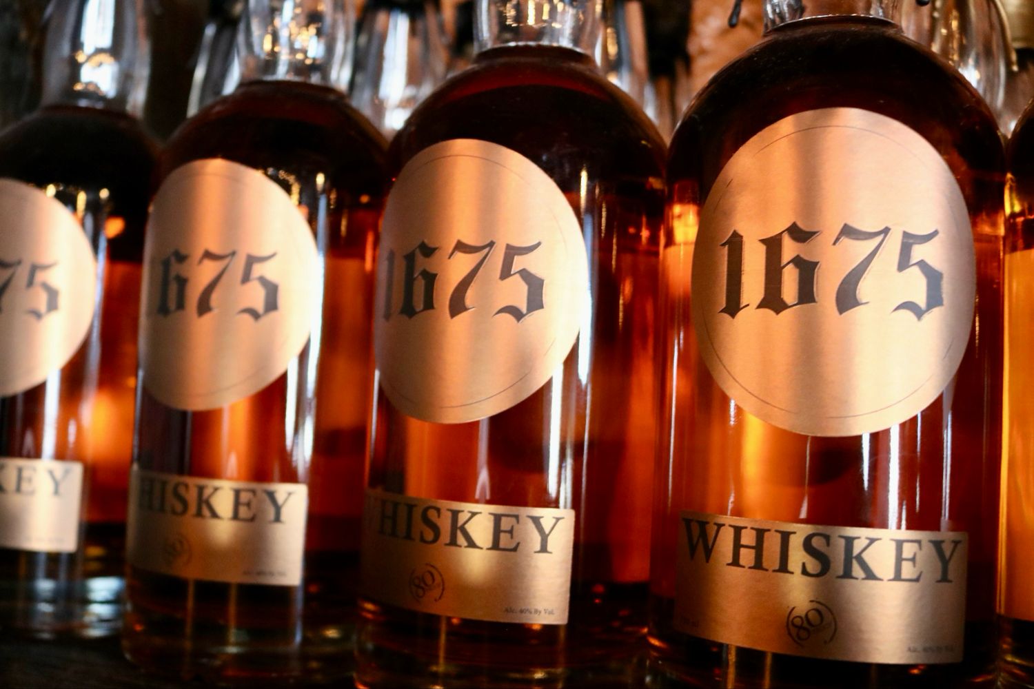 1675 Whiskey Case