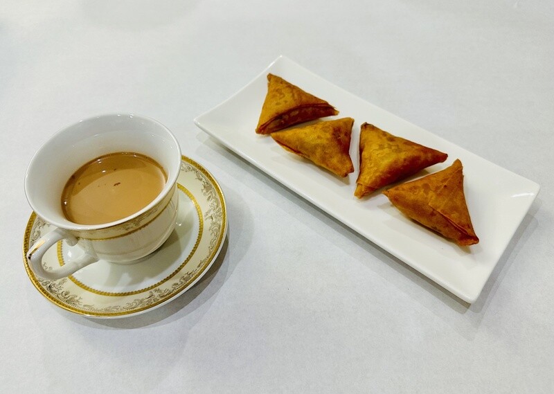 Onion Samosa (4pc Pack)