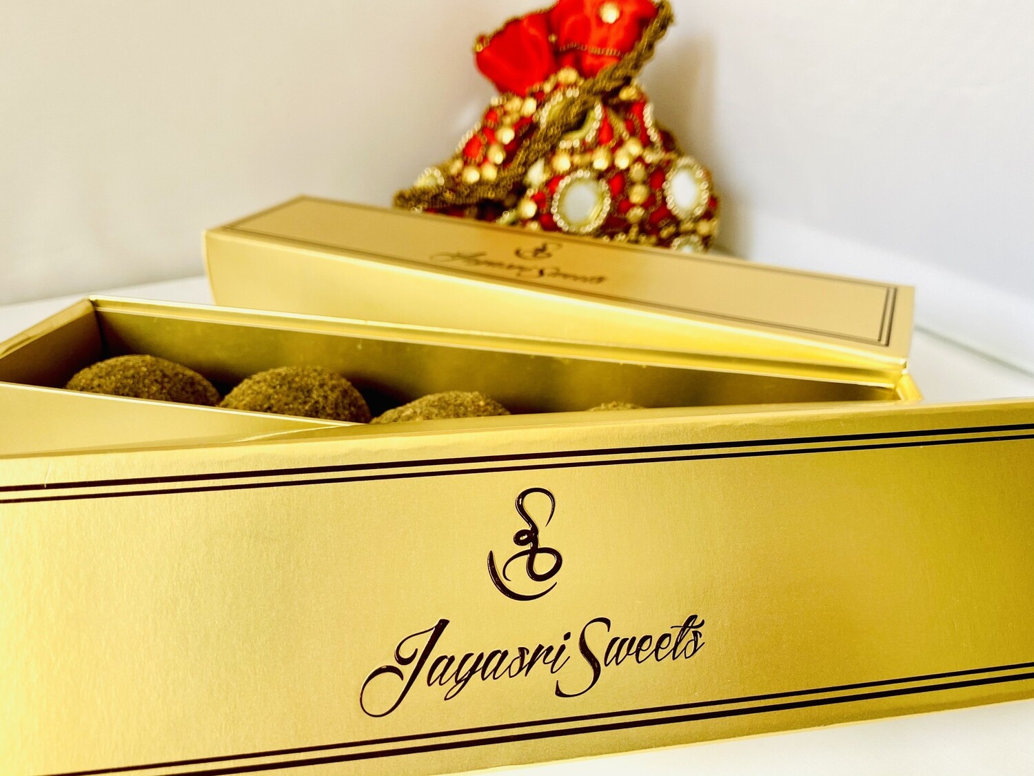 Cova Kajjakaya, Select Size: Small Box (5 Pc)