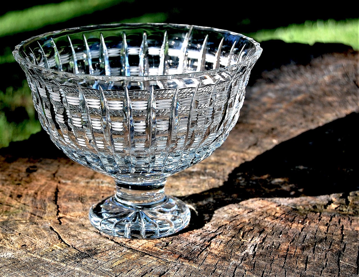 Basket Weave Pedestal