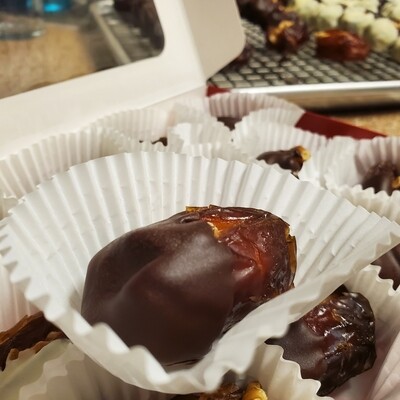 Moklvav medjool dates  Small