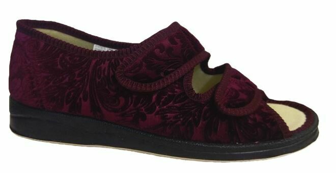 Panda Entice Ladies Slippers, Shoe Size: Ladies Size 6