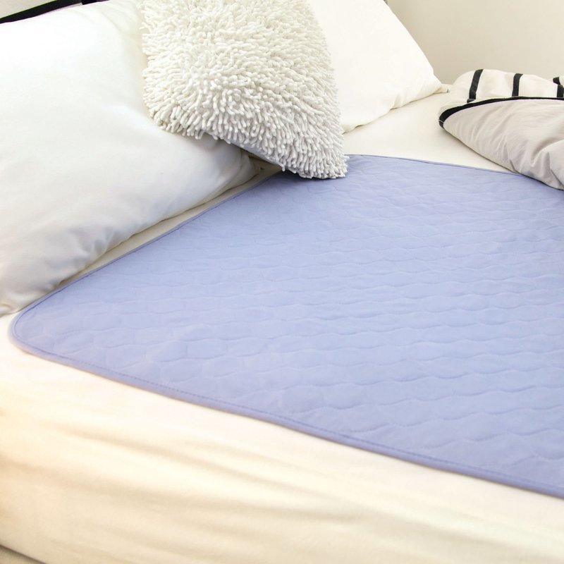 Conni Reusable Bed Pad 95 x 85cm White, Mauve or Teal