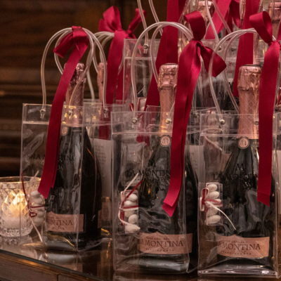 Bomboniera personalizzata (set da 6 bottiglie) 15152