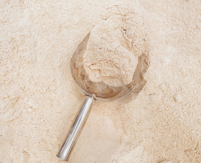 Doves organic strong wholewheat flour