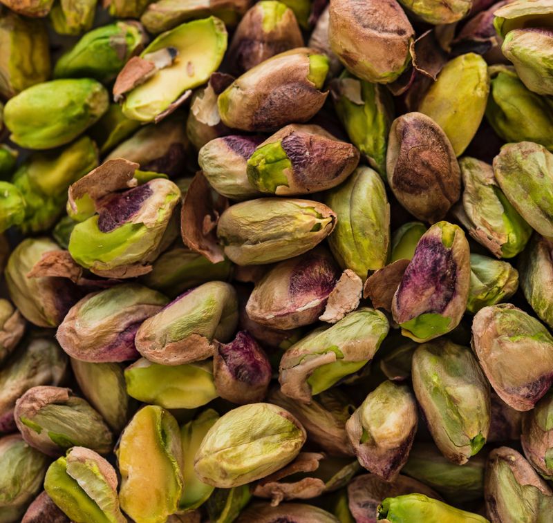 Pistachios - raw, shelled
