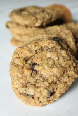 Oatmeal Raisin Cookies