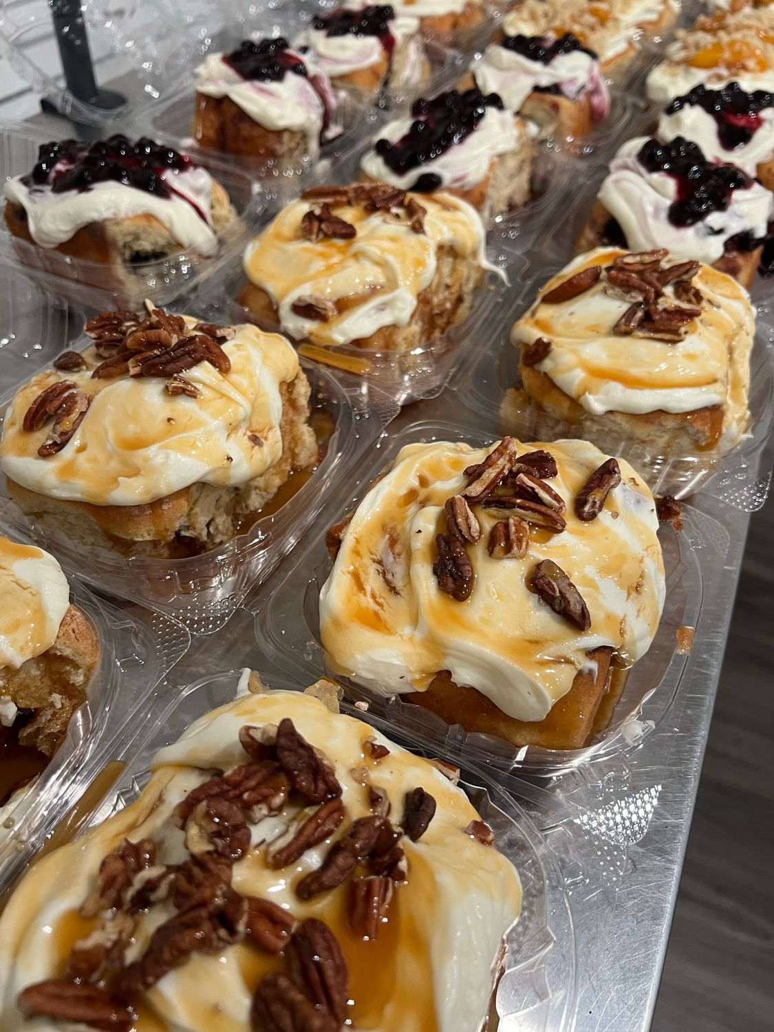 Caramel Pecan Cinnamon Roll