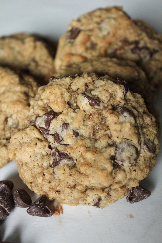 Oatmeal Chocolate Chip Cookies