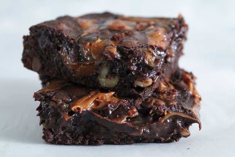 Dulce De Leche Walnut Brownies