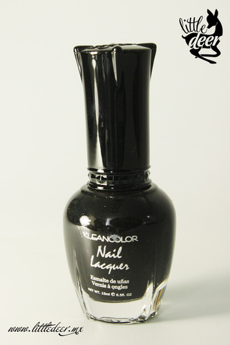 BLACK NAILS