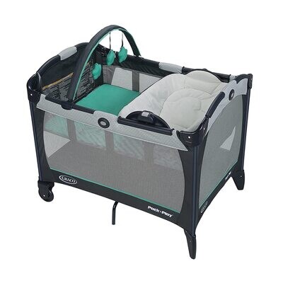 Graco Pack n Play w/Changing Table &amp; Bassinet