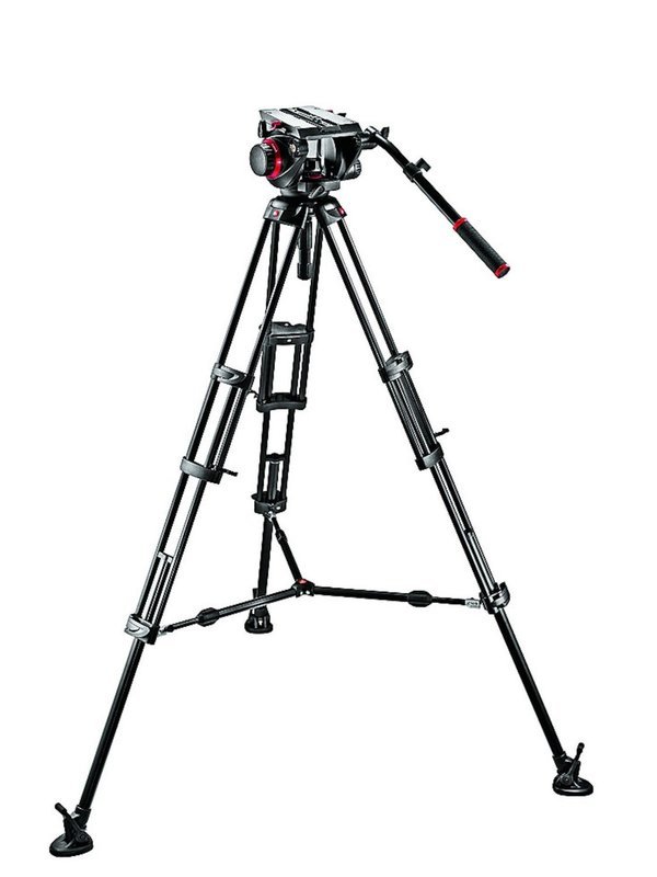 Manfrotto 509 video head + 545B tripod