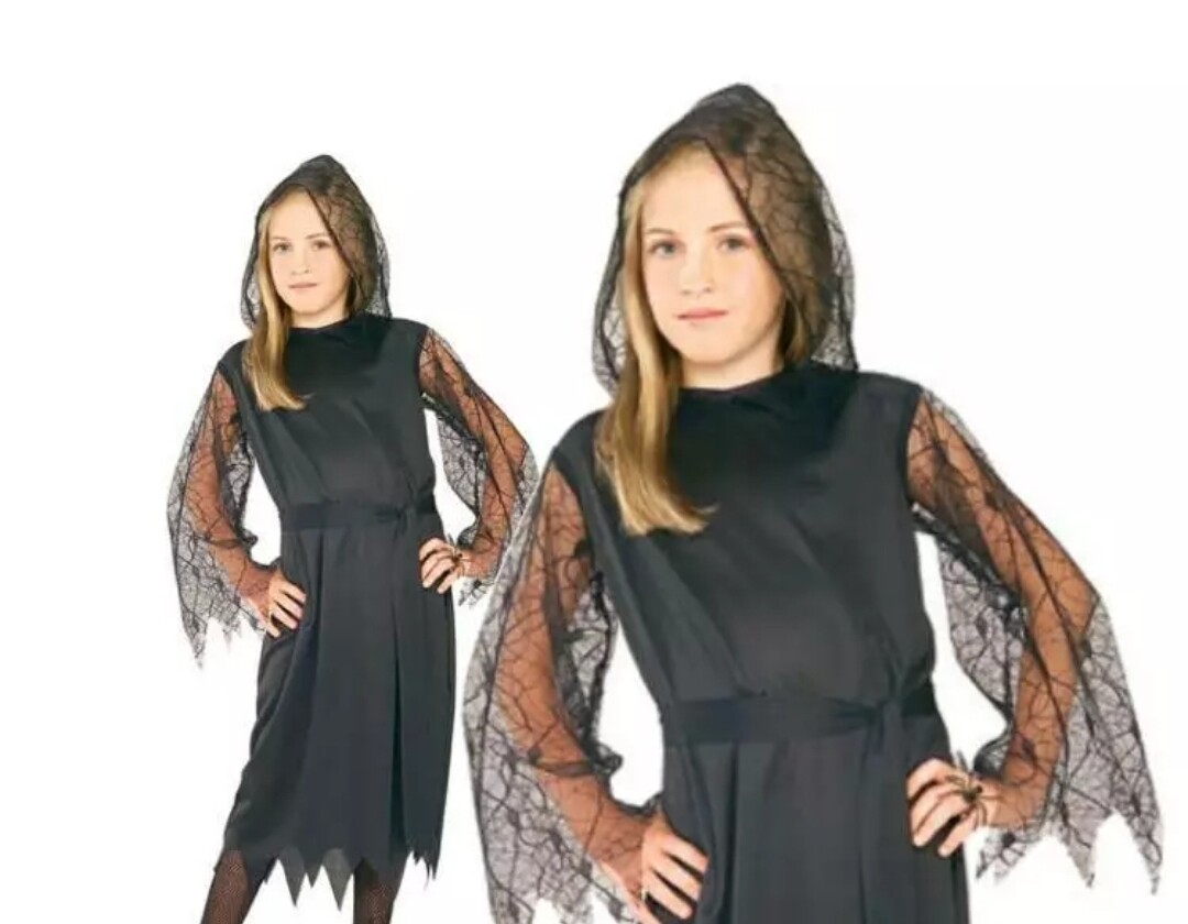 Gothic Lace Vampiress 5-7 (W25)