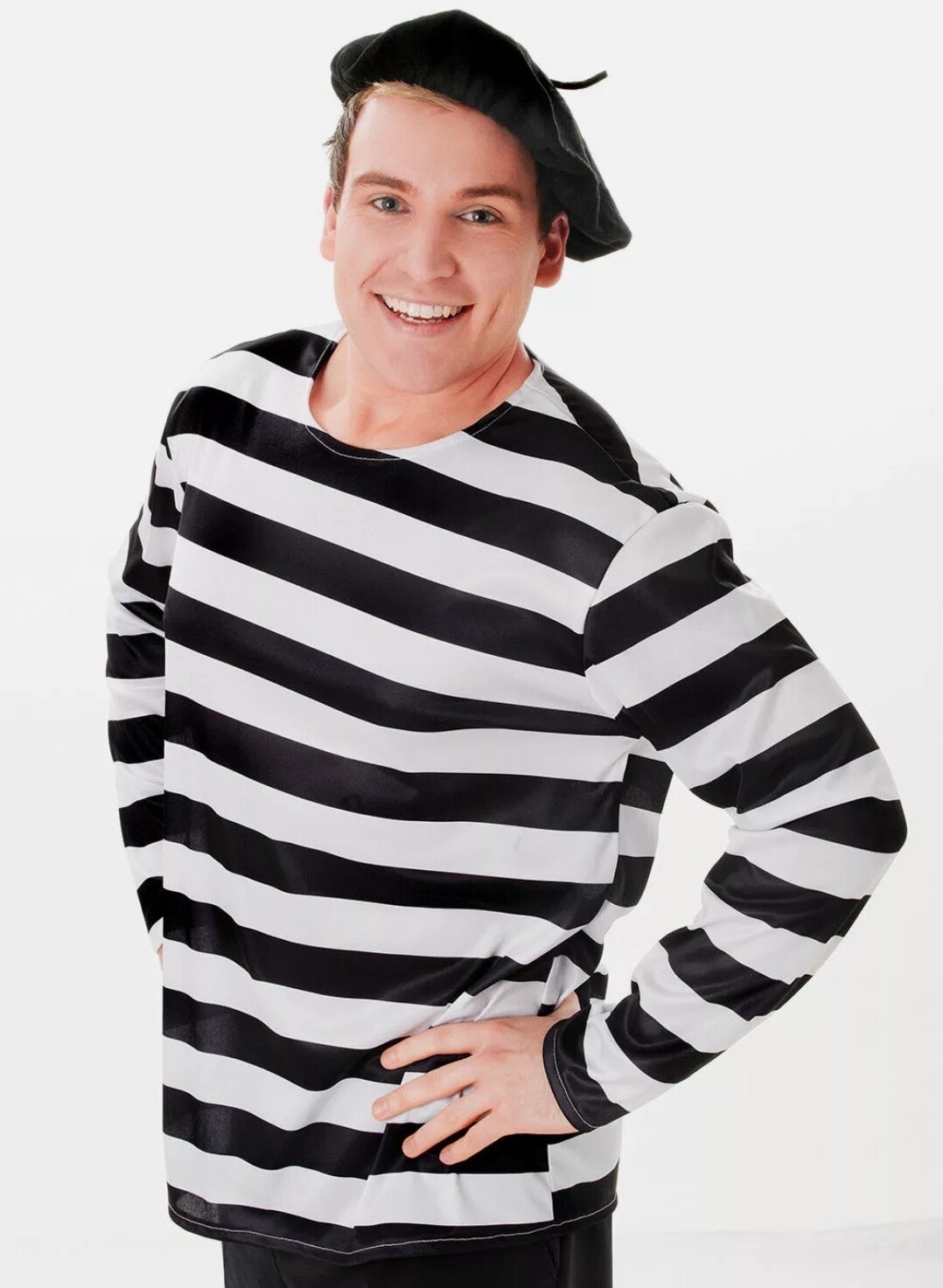 Black Beret Hats (W25/24)