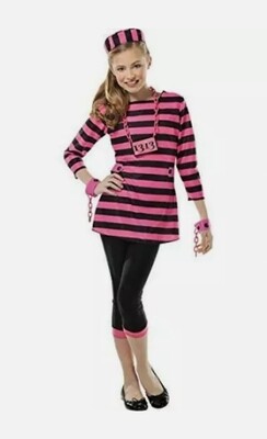 Miss Dee Meaner 8-10 (WC21/24)