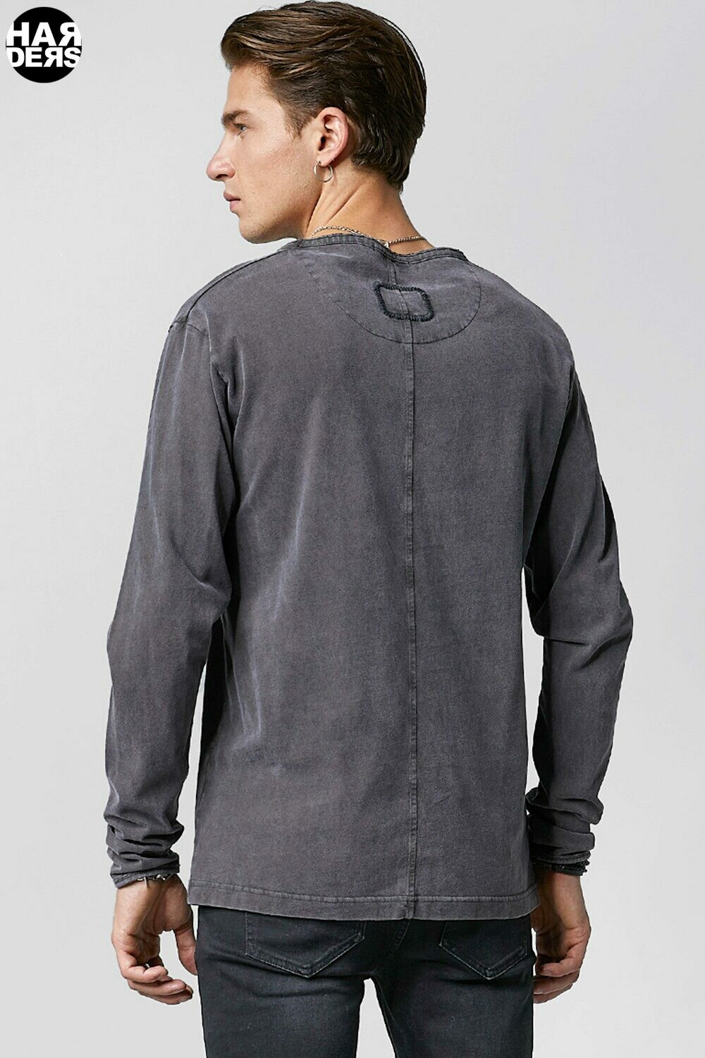 Tigha Longsleeve JONAH