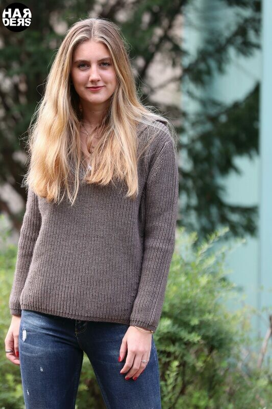 Zoe Ona Pullover LILY