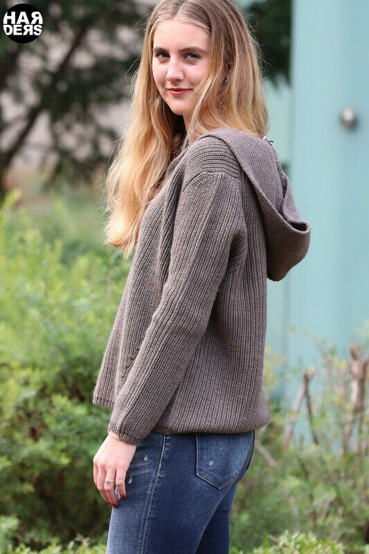 Zoe Ona Pullover LILY