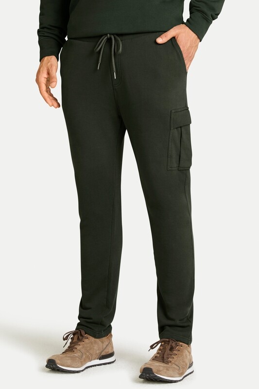 JUVIA Cargo Jog-Pant